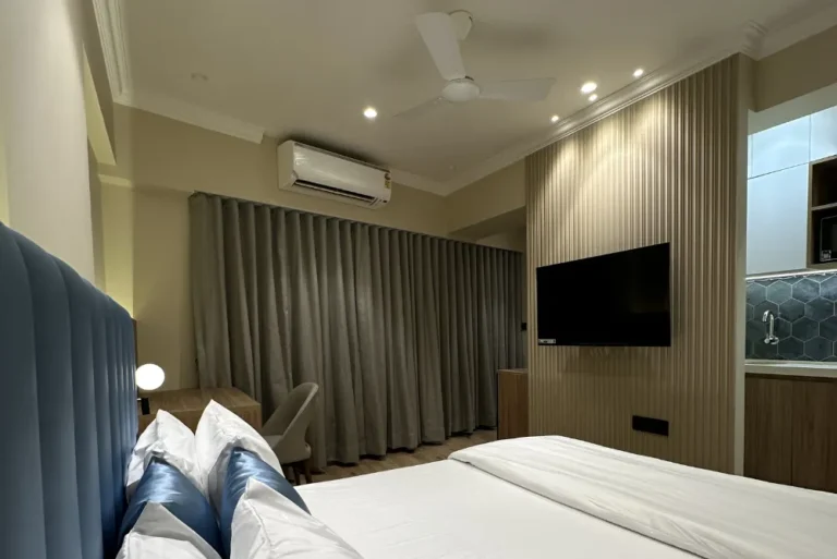 room no. 701 (1)