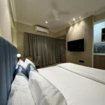 furnished studio