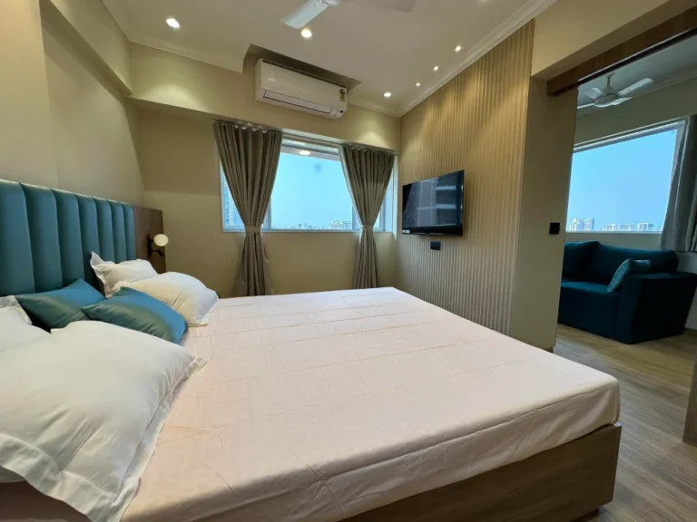 rental apartment in khar west