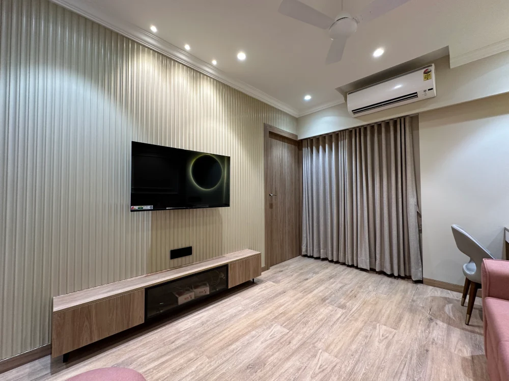 service apartments in Bandra West, Mumbai
